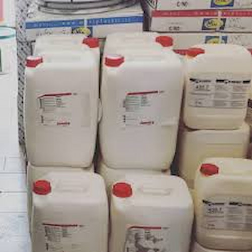 چسب ممبران ویسکوزیته برای نصب دقیق و بدون نقص روکش PVC